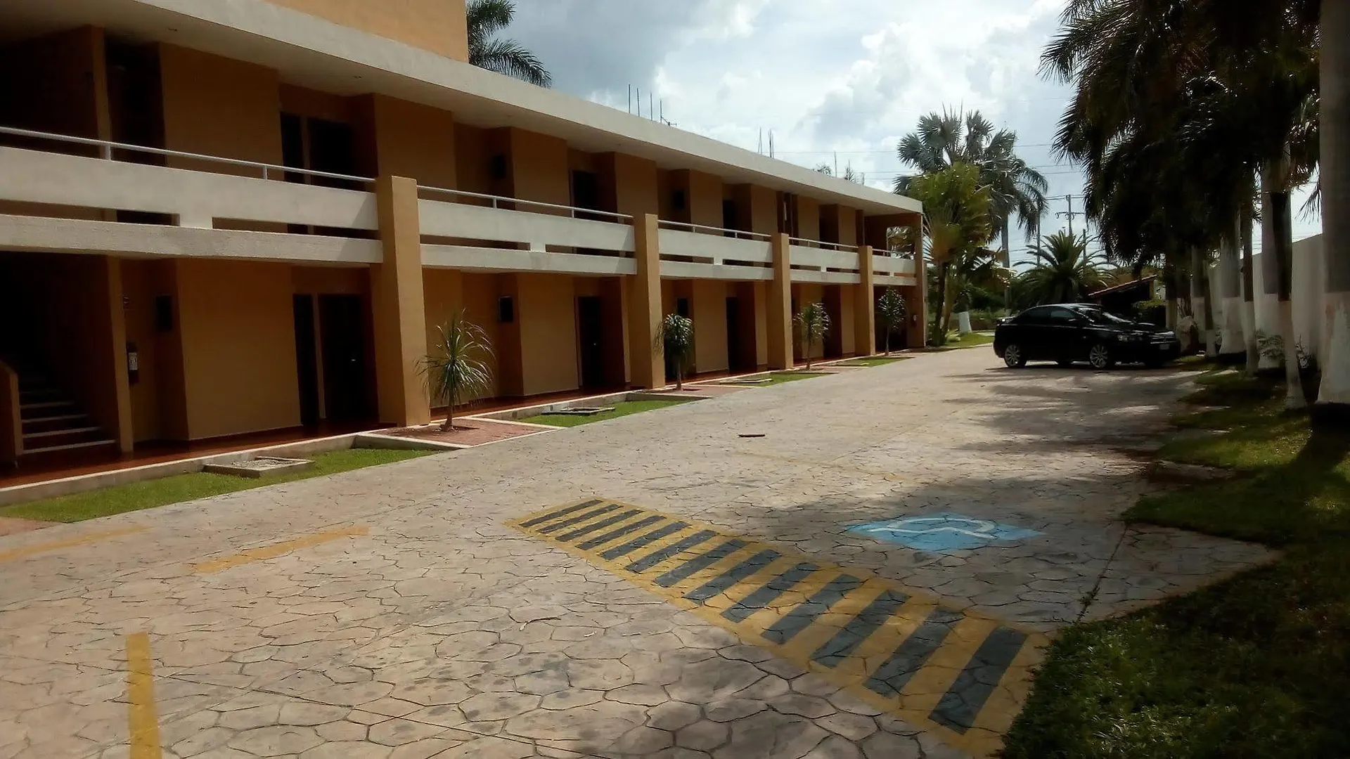 Tecnohotel Merida Norte Hotel